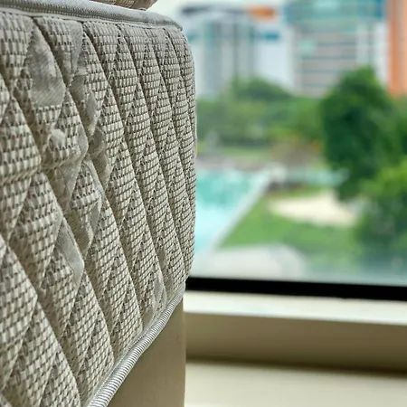 Cozy Hyve Soho Suites Cyberjaya Exterior photo