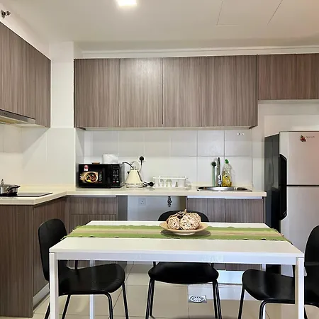Cozy Hyve Soho Suites Cyberjaya Room photo