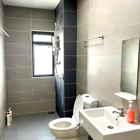 Cozy Hyve Soho Suites Cyberjaya Room photo
