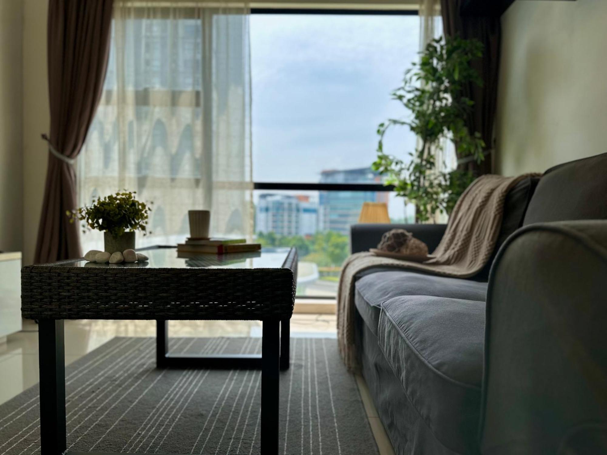 Cozy Hyve Soho *