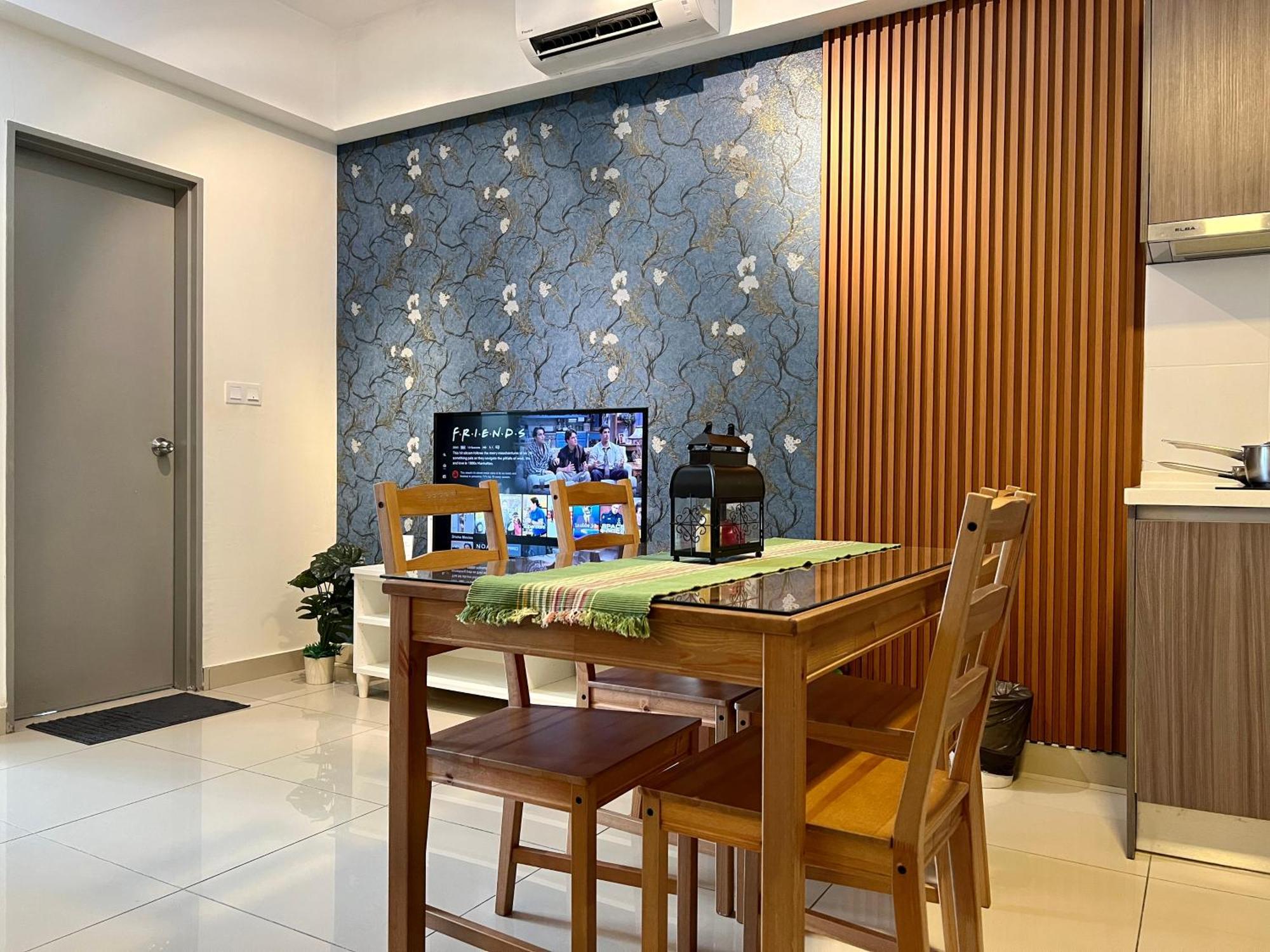Cozy Hyve Soho Apartment